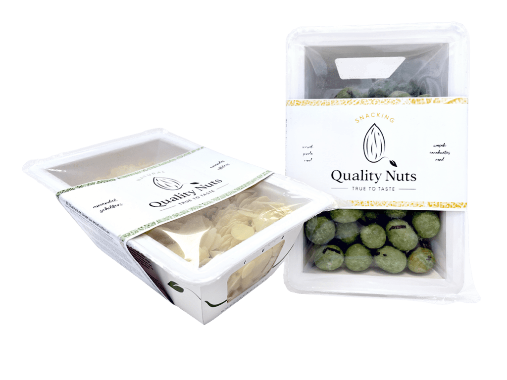 See how Ranobo, a Belgian nuts and dried fruits wholesaler, transitioned its Quality Nuts brand from plastic packaging to fiber-based PaperSeal™ tray.