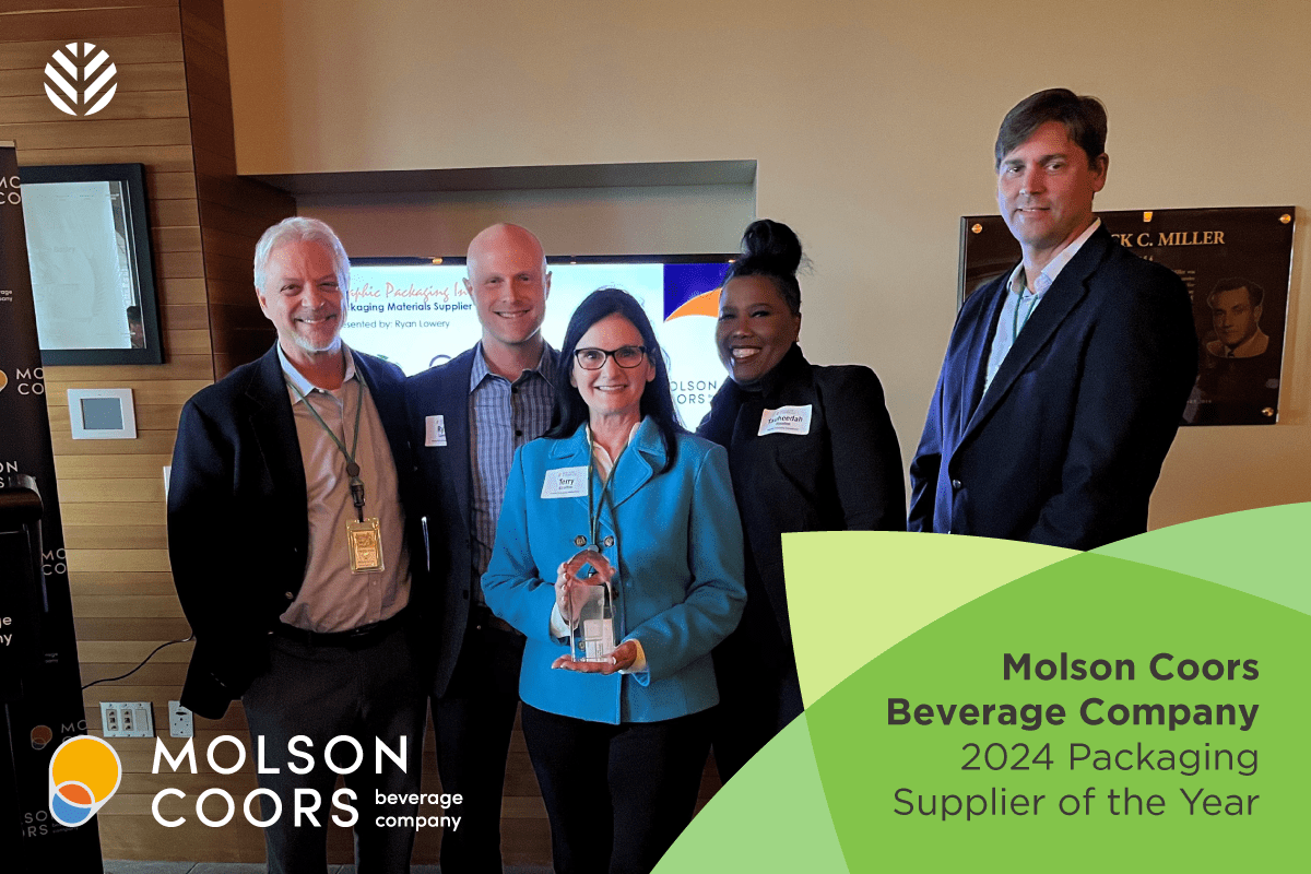 Graphic Packaging team collect Molson Coors Packaging Supplier of the Year Accolade