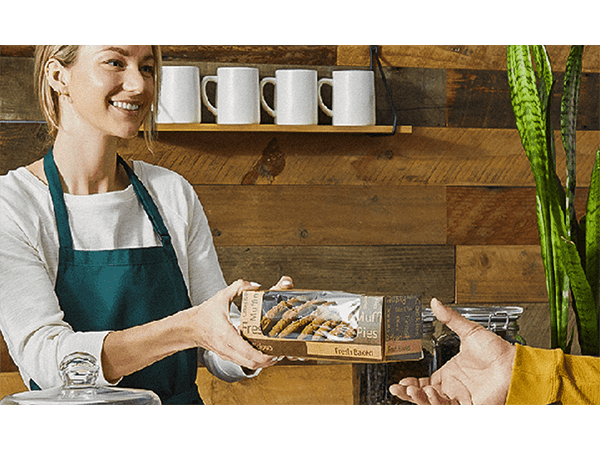 Bakery packaging with cookies