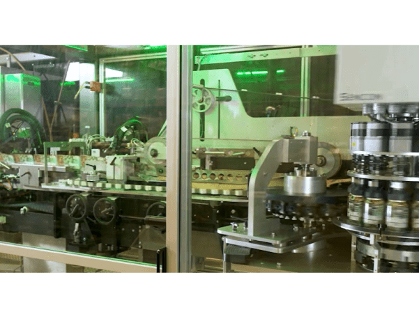 AutoClip KC1600 as example of beverage machinery